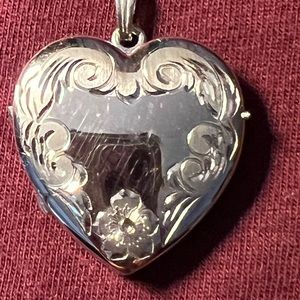 Vintage Sterling Silver Heart Photo Locket Necklace